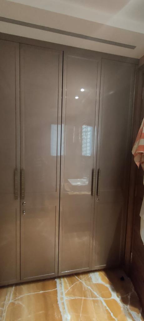 designer-wardrobes-in-noida-greater-noida-largest-dealers-and-manufacturers-in-noida-and-greater-noida-india